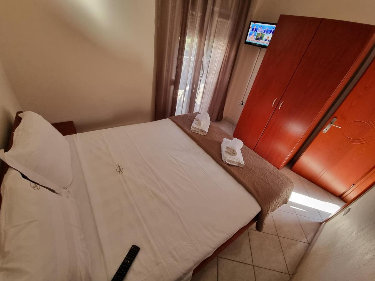 Premium Suites Ofrínion Zewnętrze zdjęcie