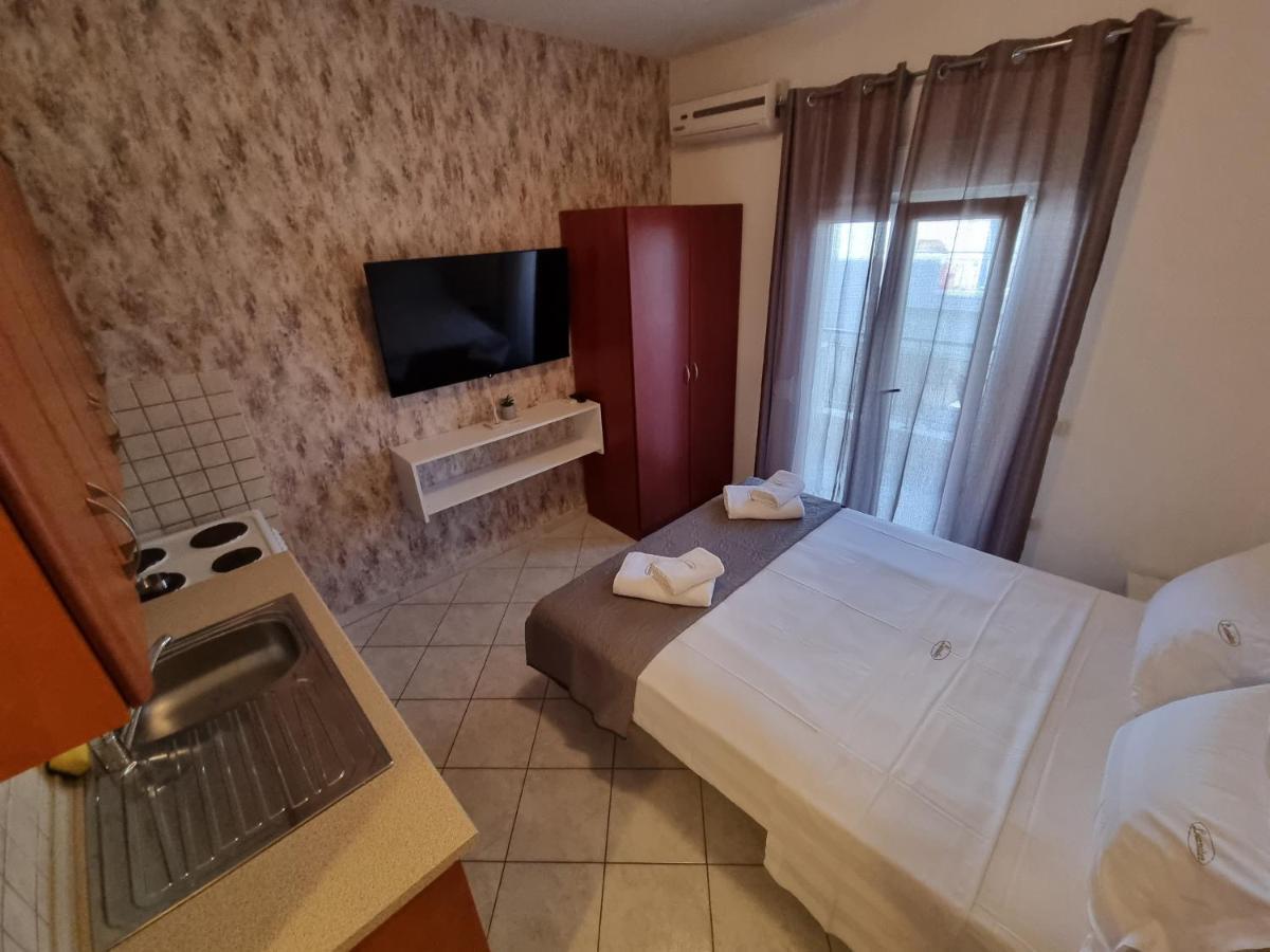 Premium Suites Ofrínion Zewnętrze zdjęcie