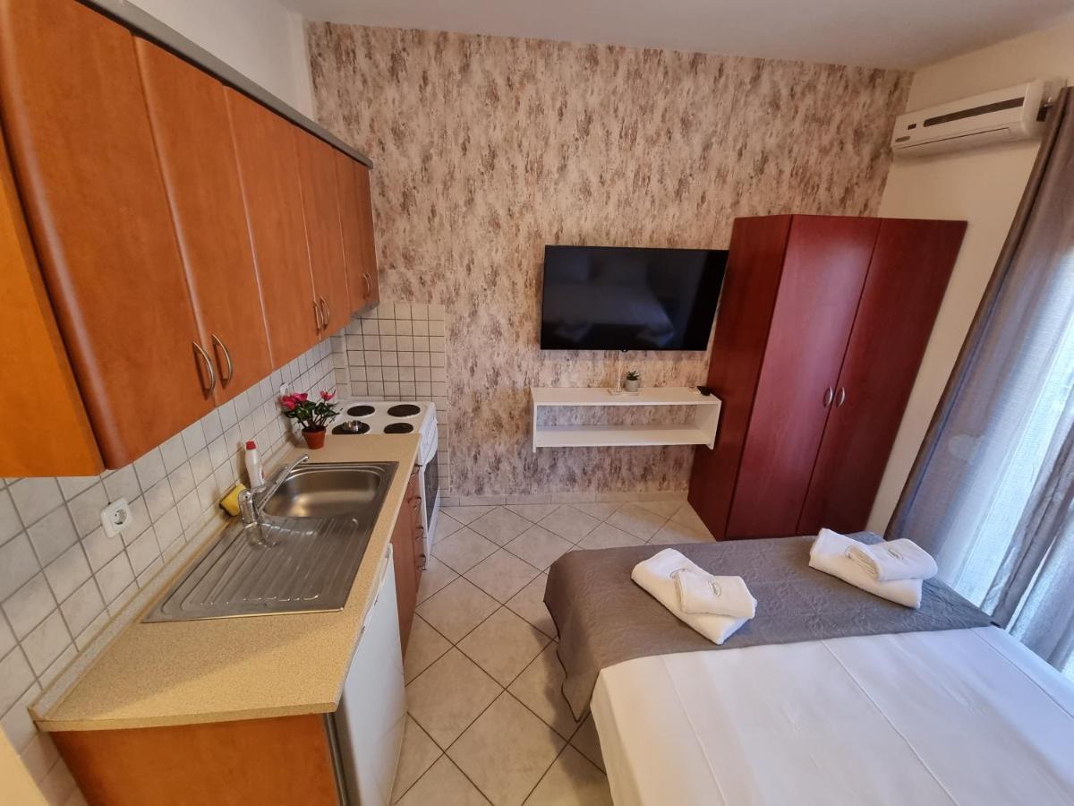 Premium Suites Ofrínion Zewnętrze zdjęcie