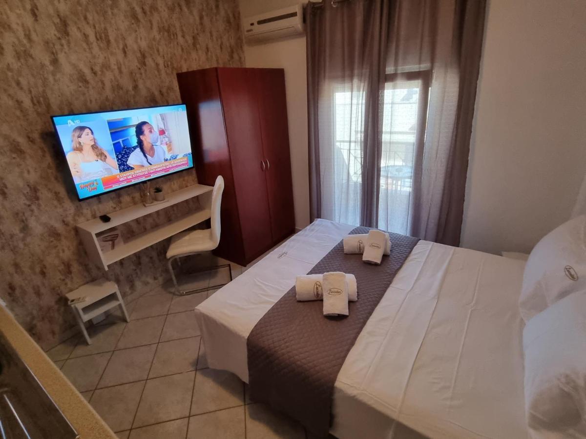 Premium Suites Ofrínion Zewnętrze zdjęcie