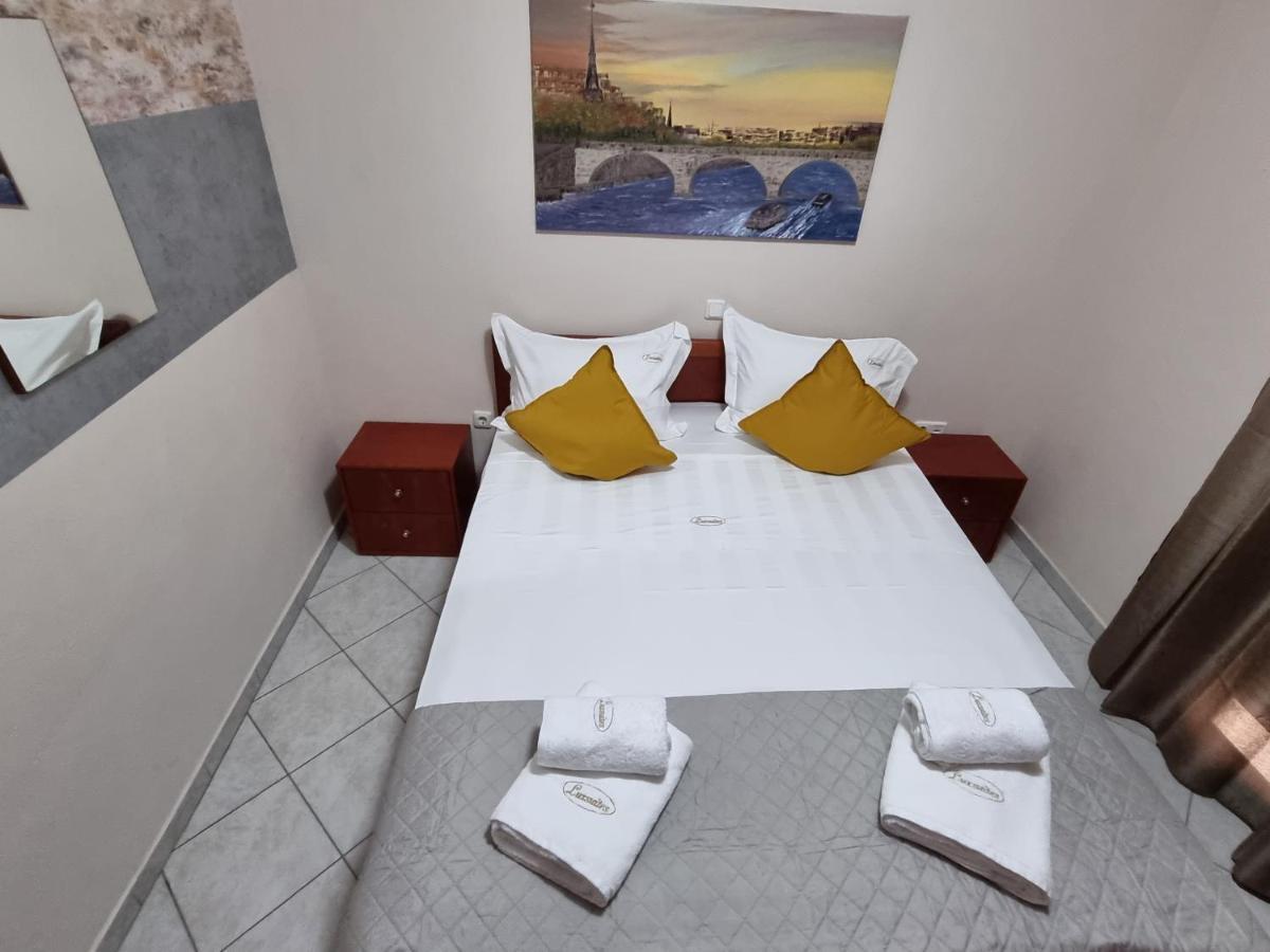 Premium Suites Ofrínion Zewnętrze zdjęcie