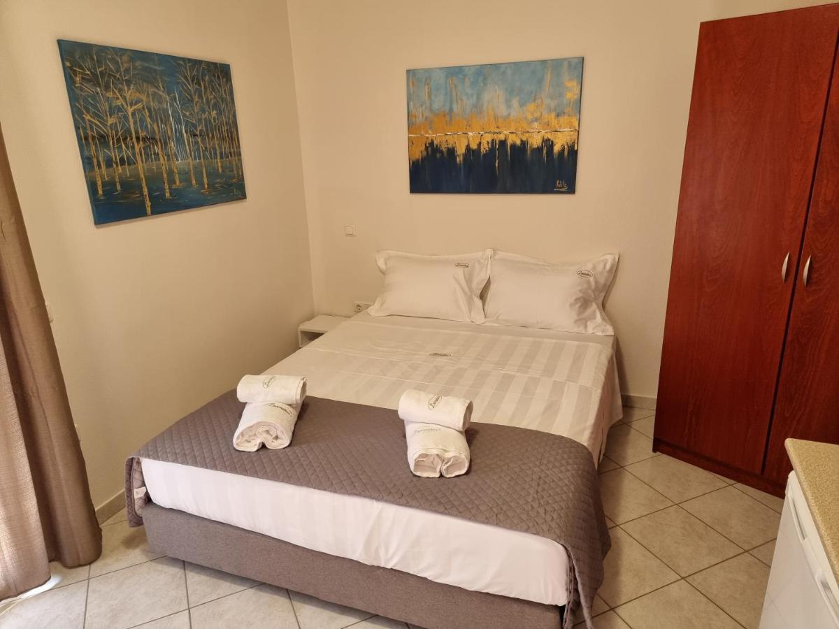 Premium Suites Ofrínion Zewnętrze zdjęcie