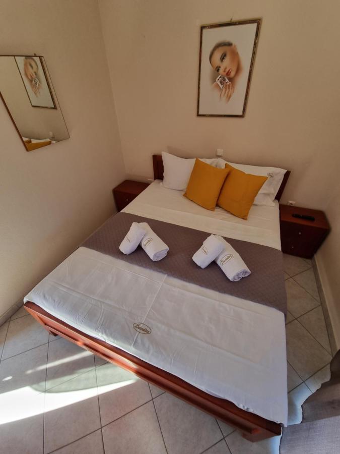 Premium Suites Ofrínion Zewnętrze zdjęcie