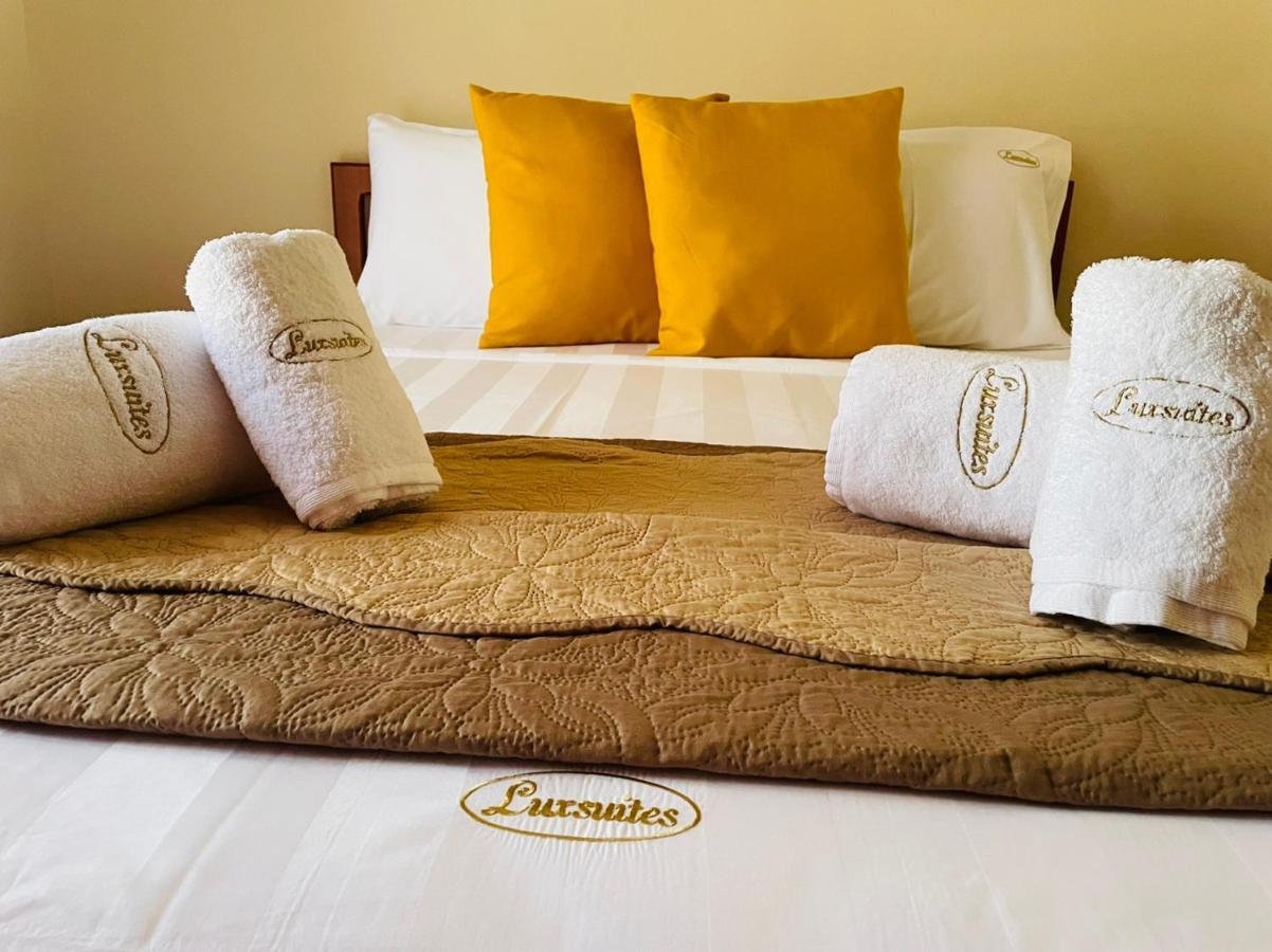 Premium Suites Ofrínion Zewnętrze zdjęcie