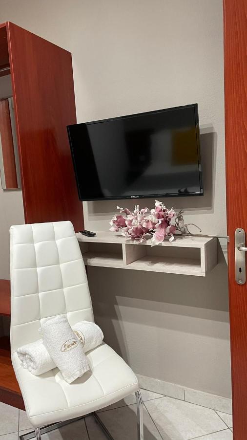 Premium Suites Ofrínion Zewnętrze zdjęcie