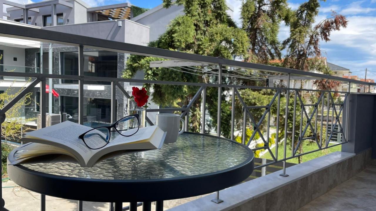 Premium Suites Ofrínion Zewnętrze zdjęcie